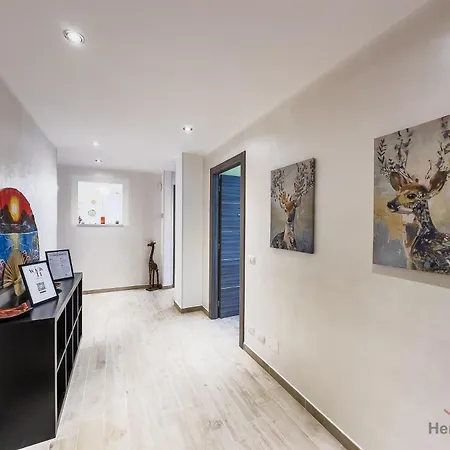 Lejlighed San Paolo Hospital 2mins - Hiperwifi - Smarttv - Ac