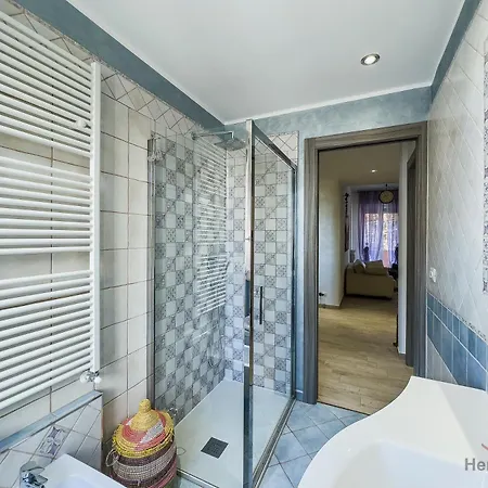 San Paolo Hospital 2mins - Hiperwifi - Smarttv - Ac Apartment